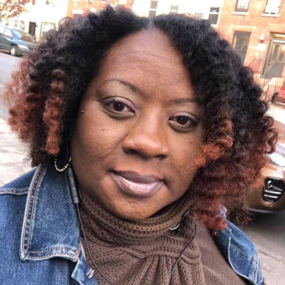 Meet your Posher, Vivian